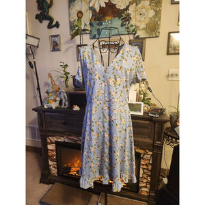 SO Blue Floral Ruffle Hem Dress Size L